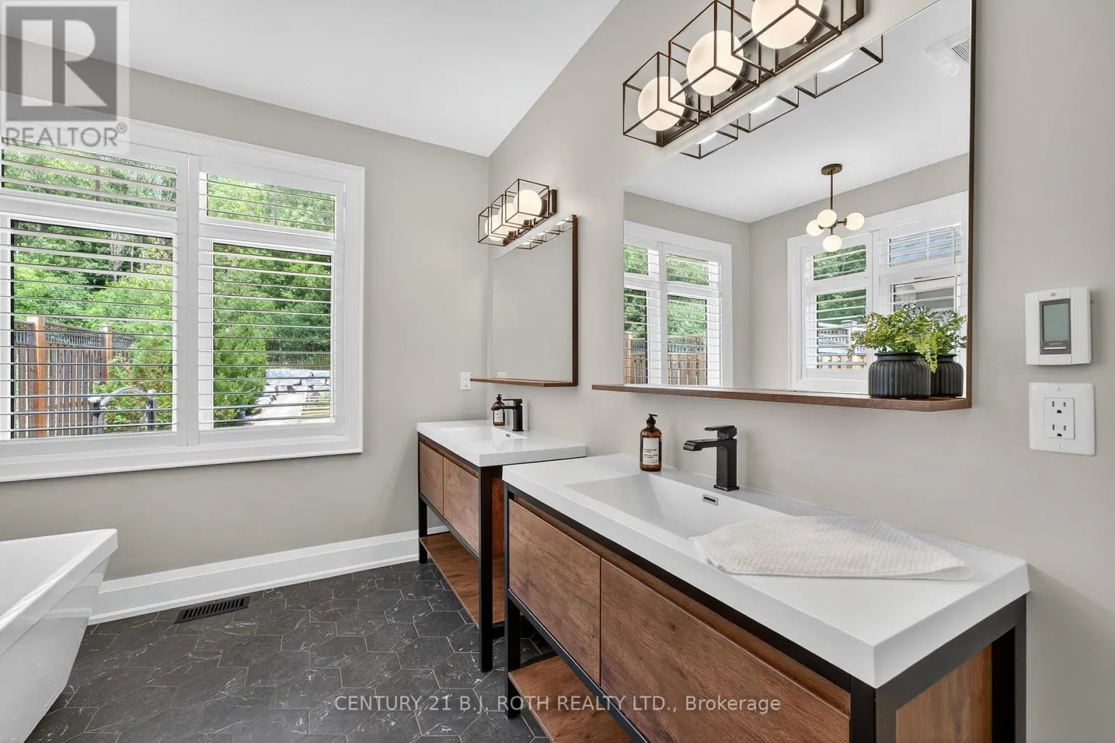 300 SHANTY BAY ROAD