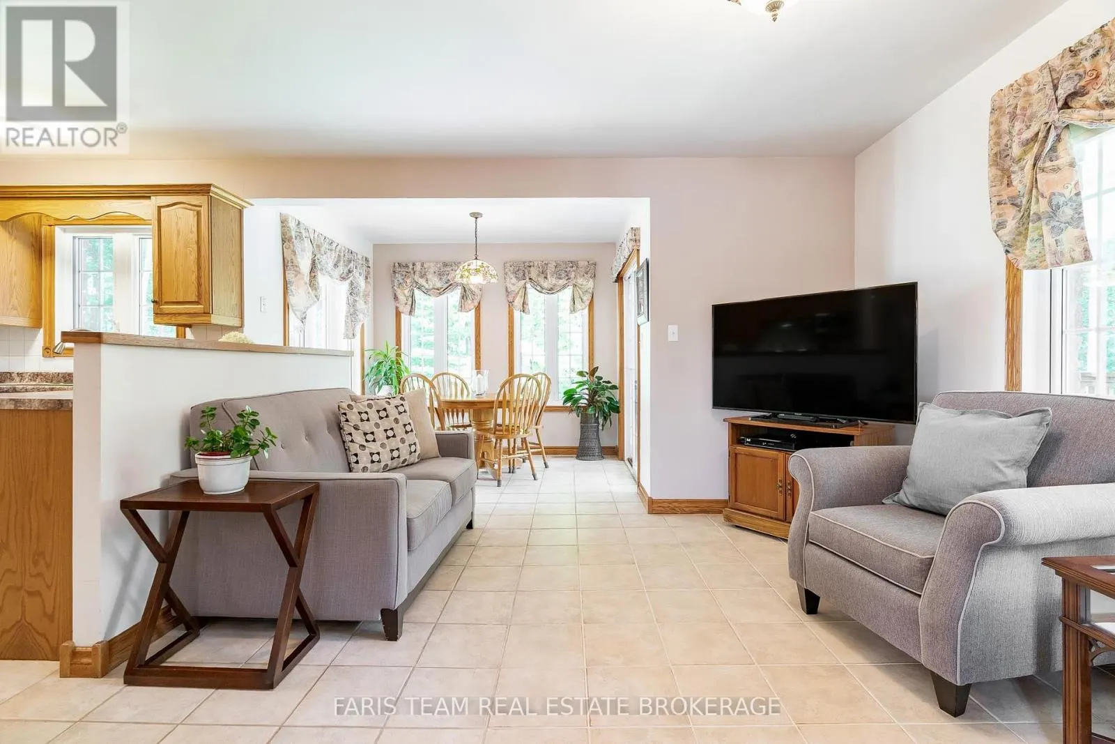 1187 FRENCH ROAD