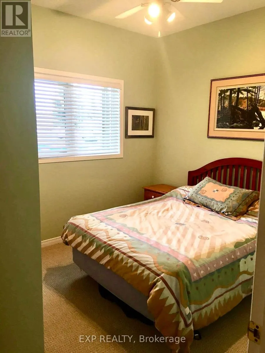 10 - 917 CEDARPOINTE COURT