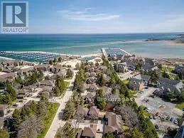 10 - 917 CEDARPOINTE COURT