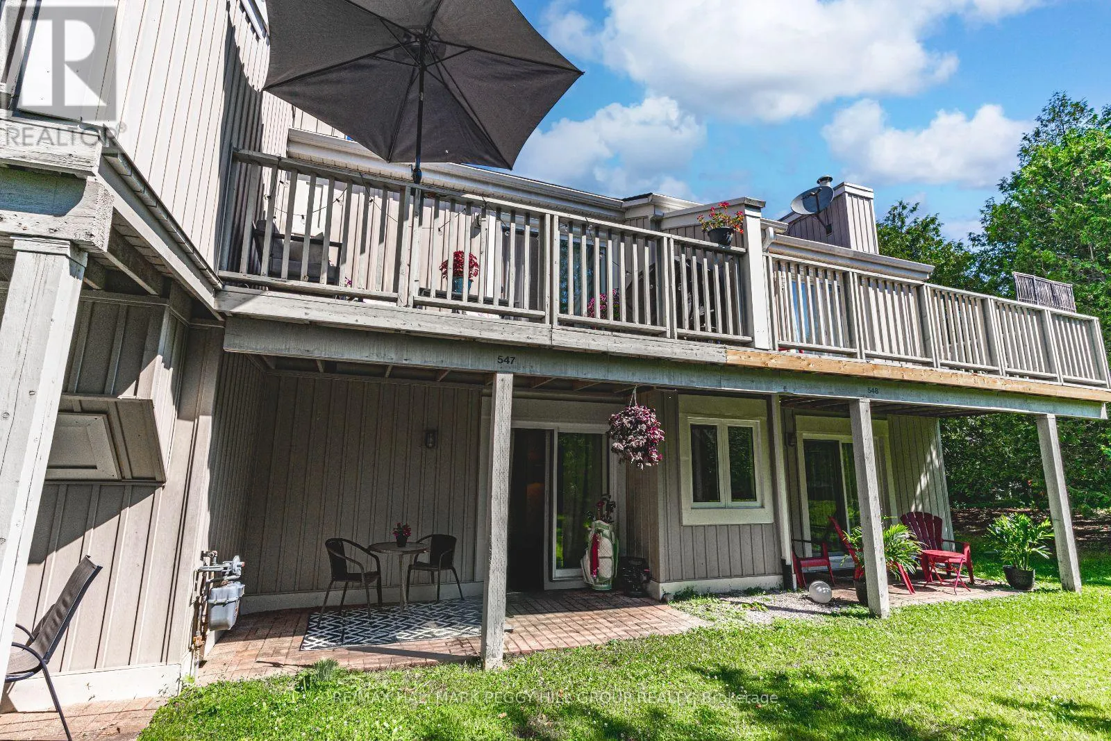 547 OXBOW CRESCENT
