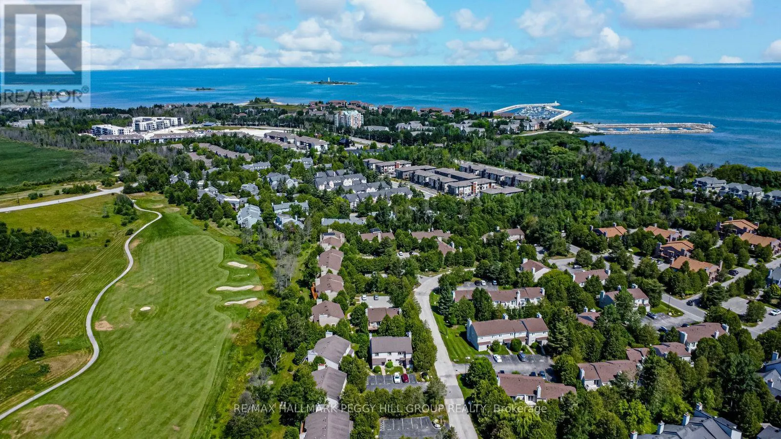 547 OXBOW CRESCENT
