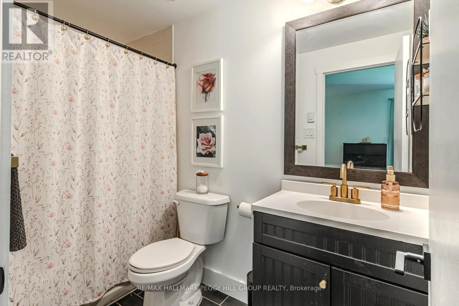 547 OXBOW CRESCENT