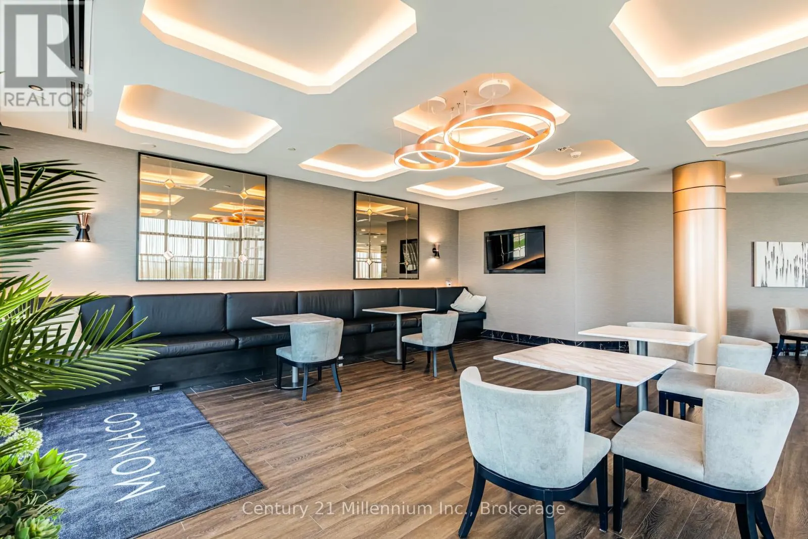 209 - 1 HUME STREET, #209