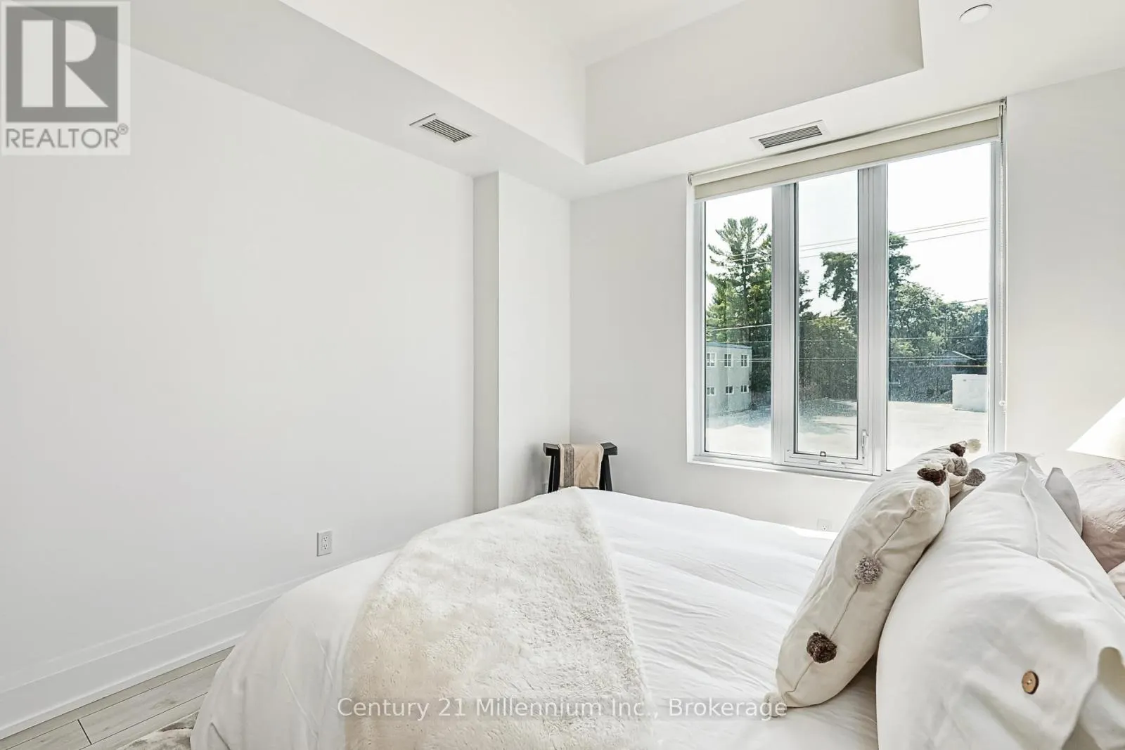 209 - 1 HUME STREET, #209