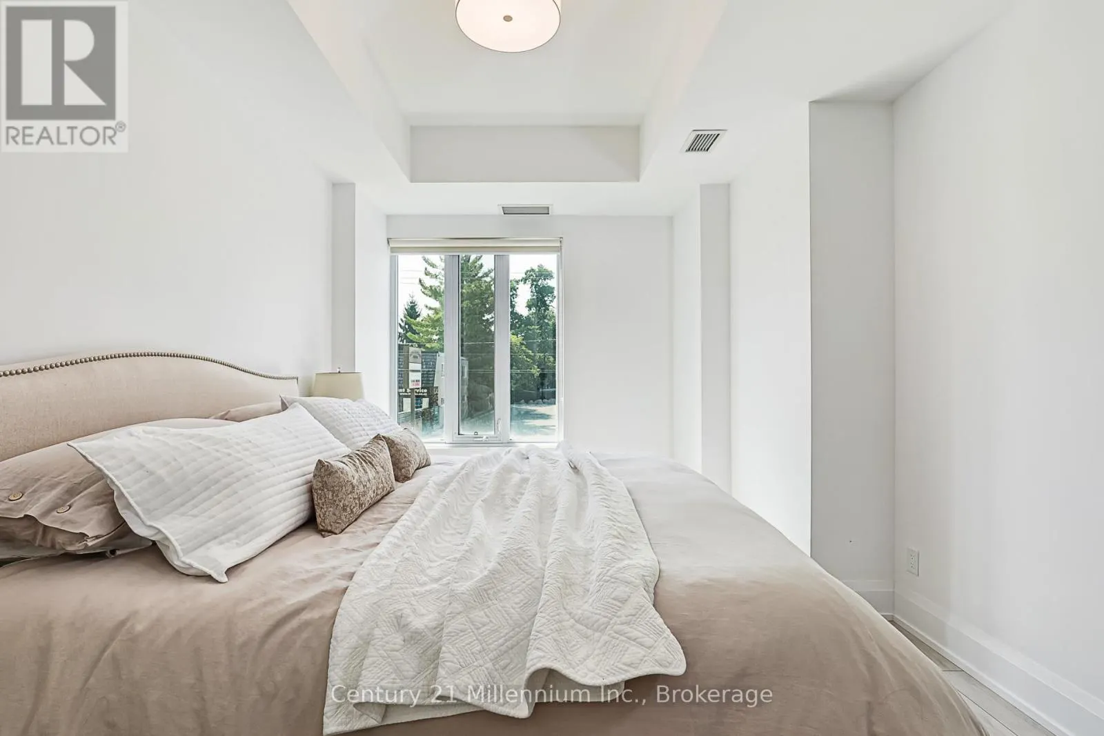 209 - 1 HUME STREET, #209
