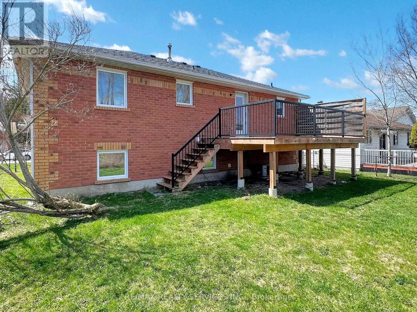 35 INNISBROOK DRIVE