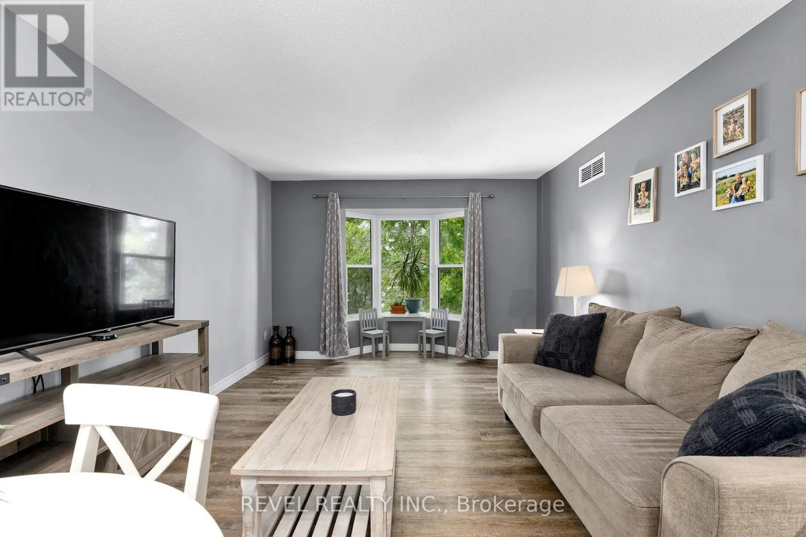 306 - 107 BOND STREET