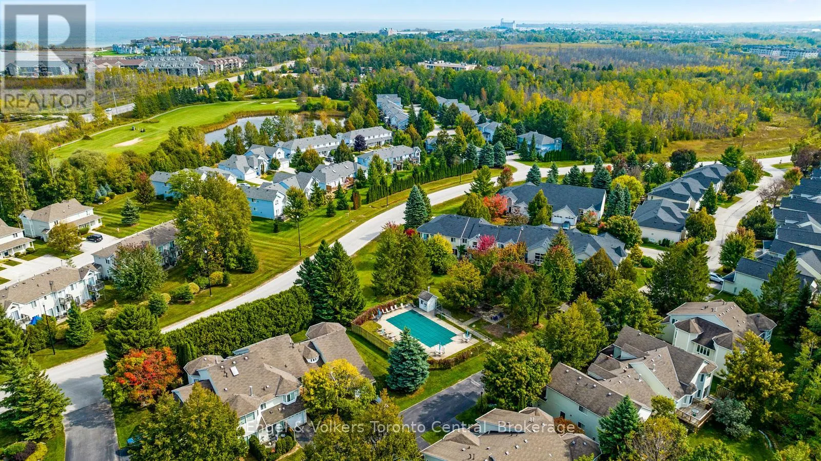 11 SUNDIAL COURT