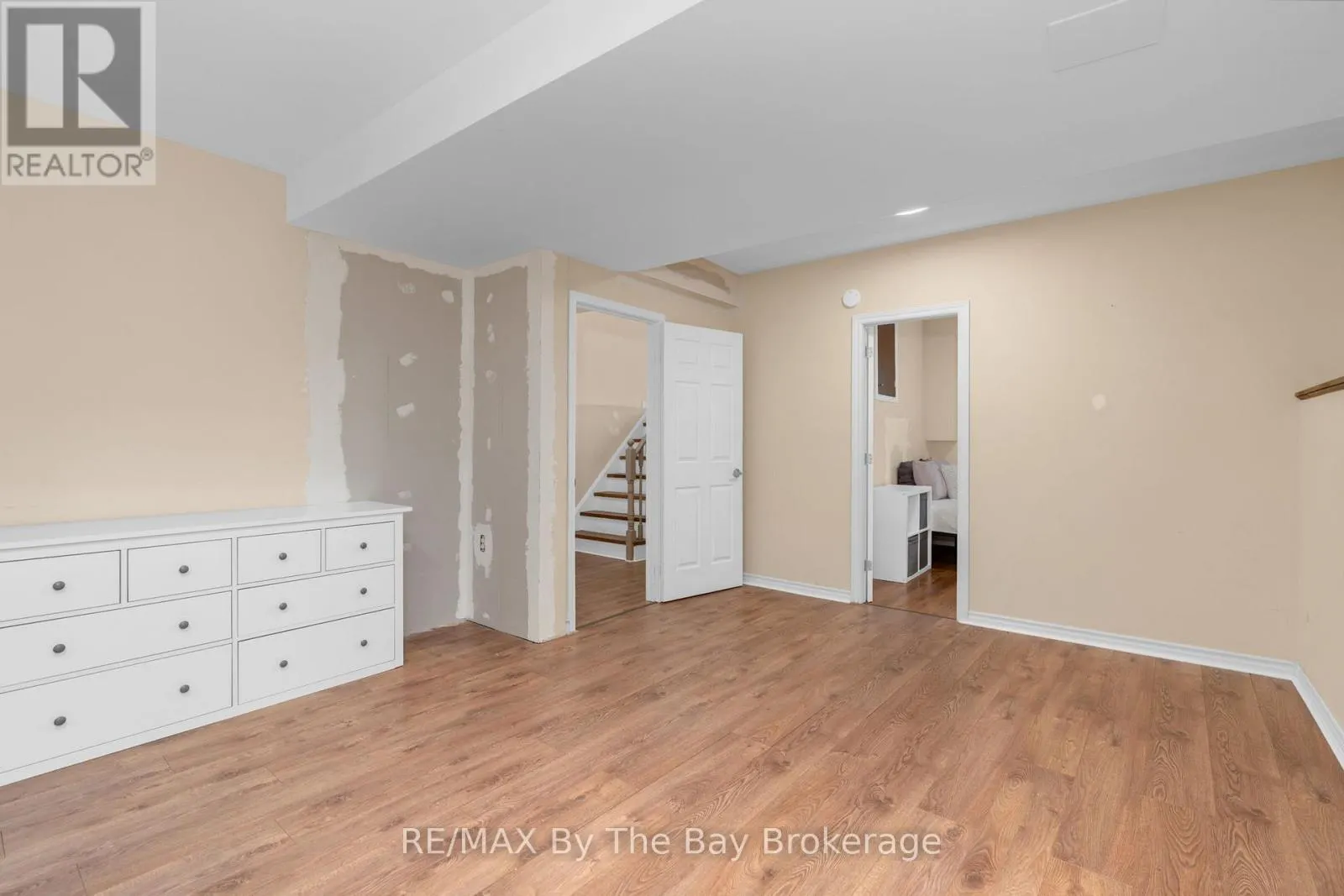 35 NORTHWOOD DRIVE