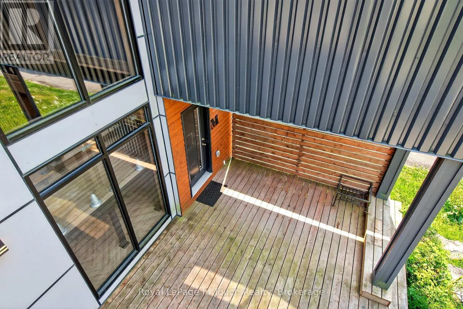 91 ANDREW DRIVE
