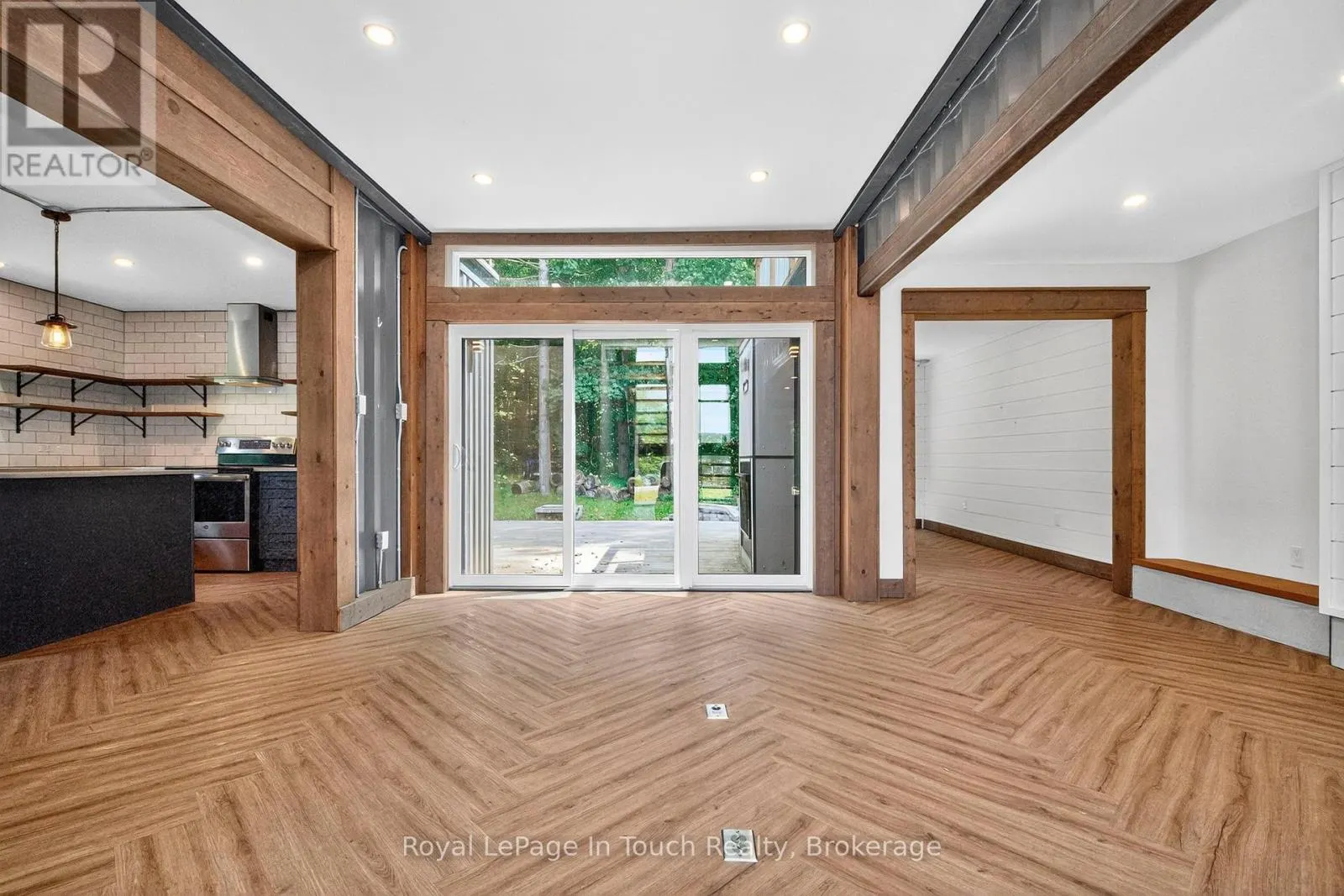 91 ANDREW DRIVE