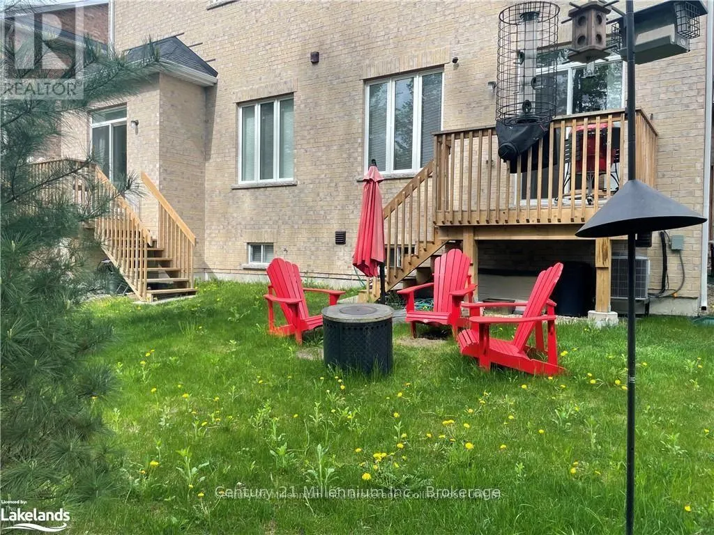 36 FARWELL AVENUE