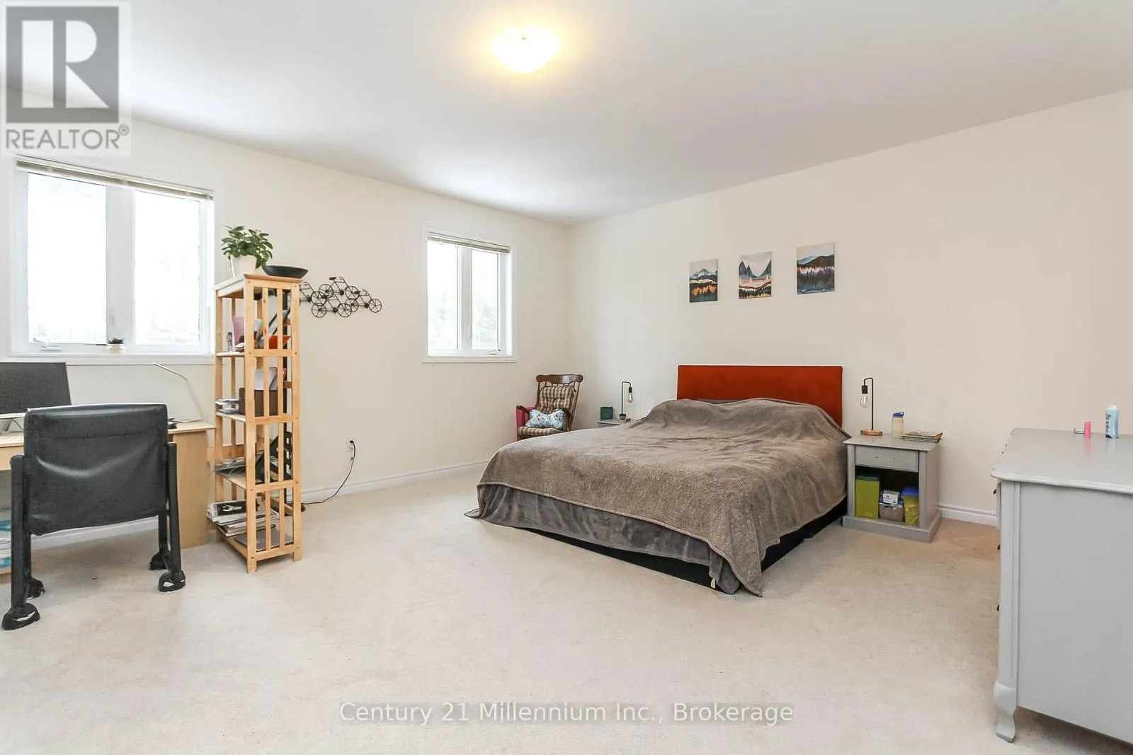 36 FARWELL AVENUE