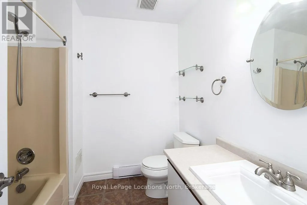 182 - 49 TROTT BOULEVARD, #182