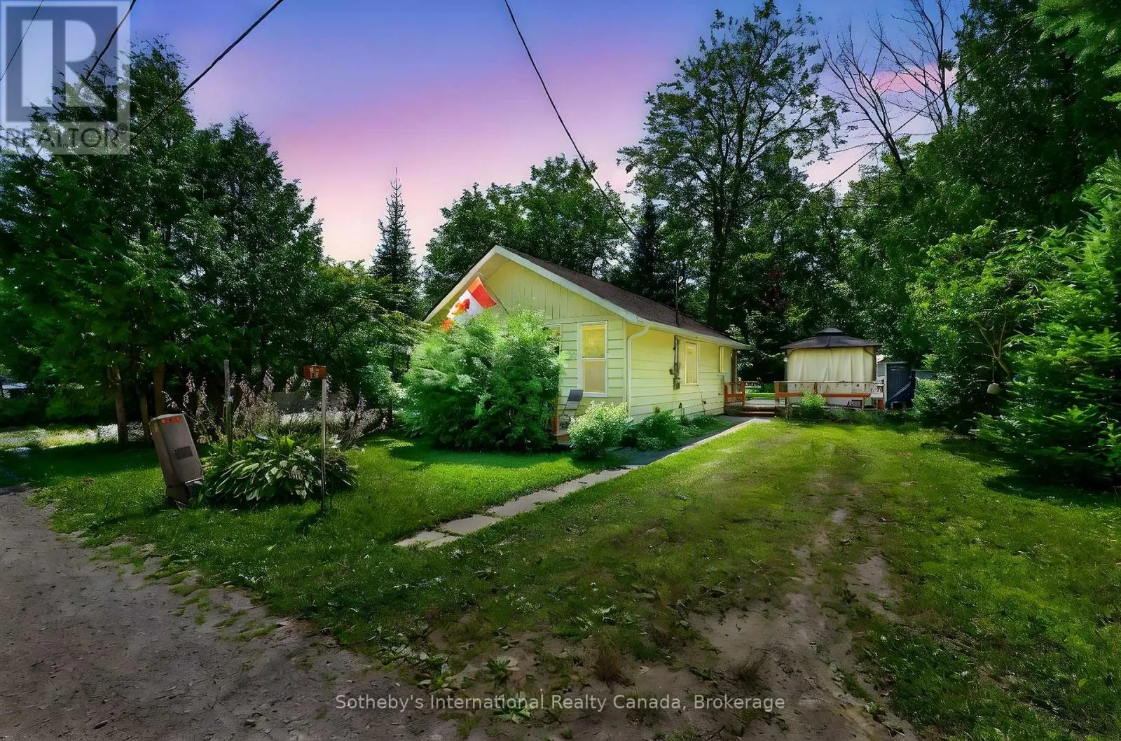 14 DOMAR ROAD