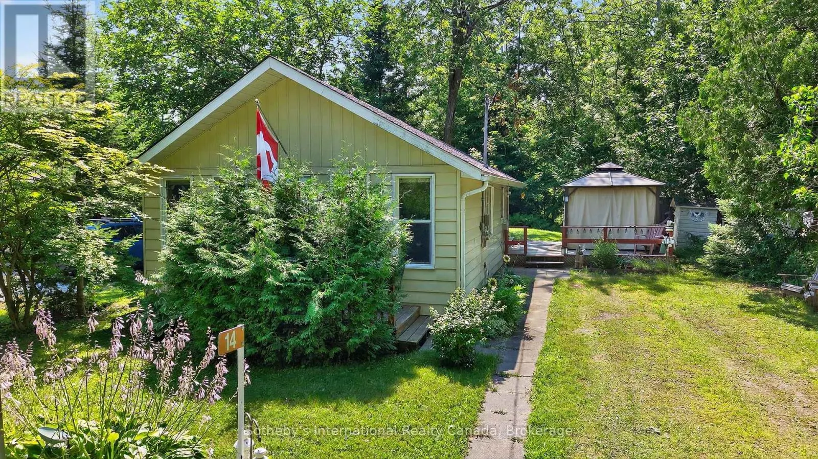 14 DOMAR ROAD