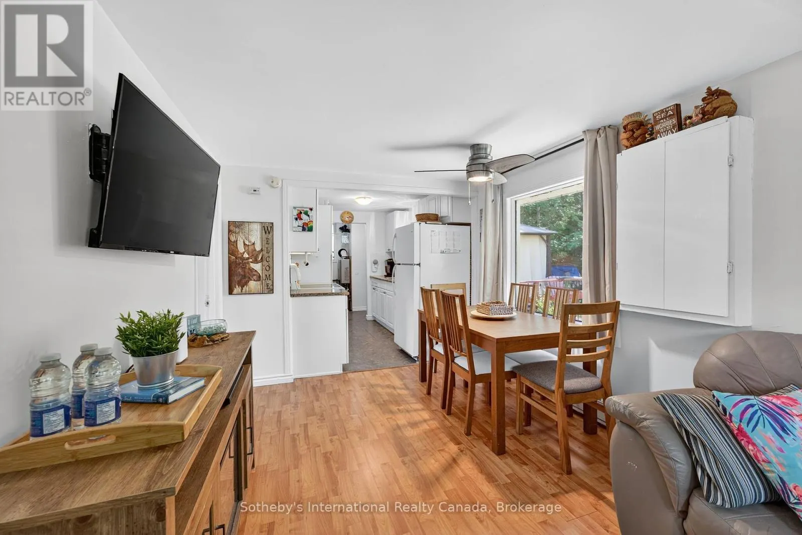 14 DOMAR ROAD