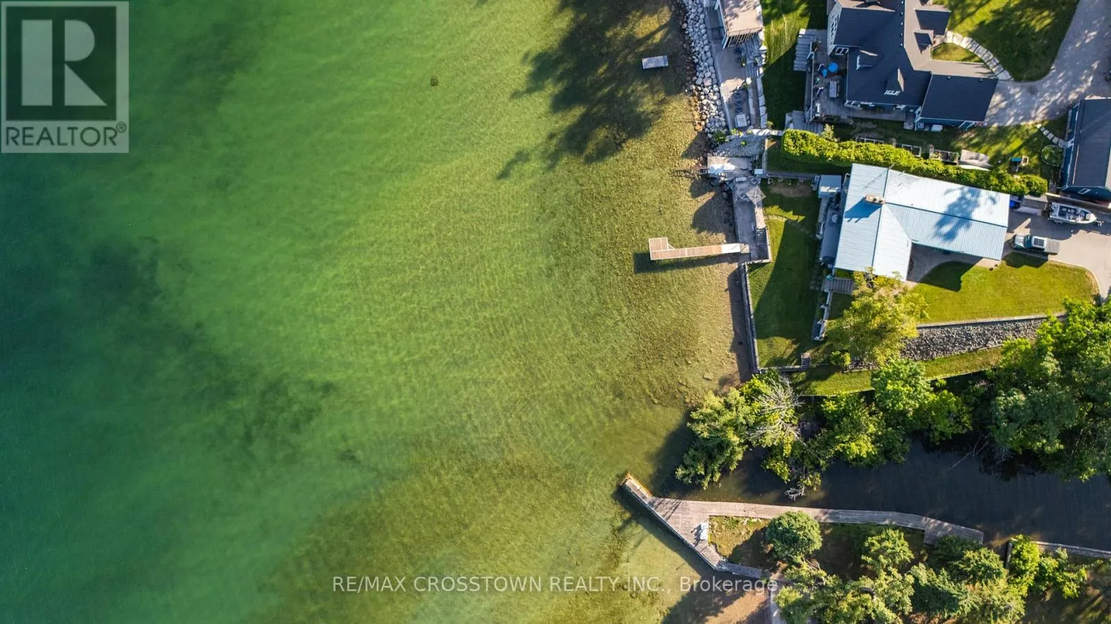 47 LAKESHORE ROAD W