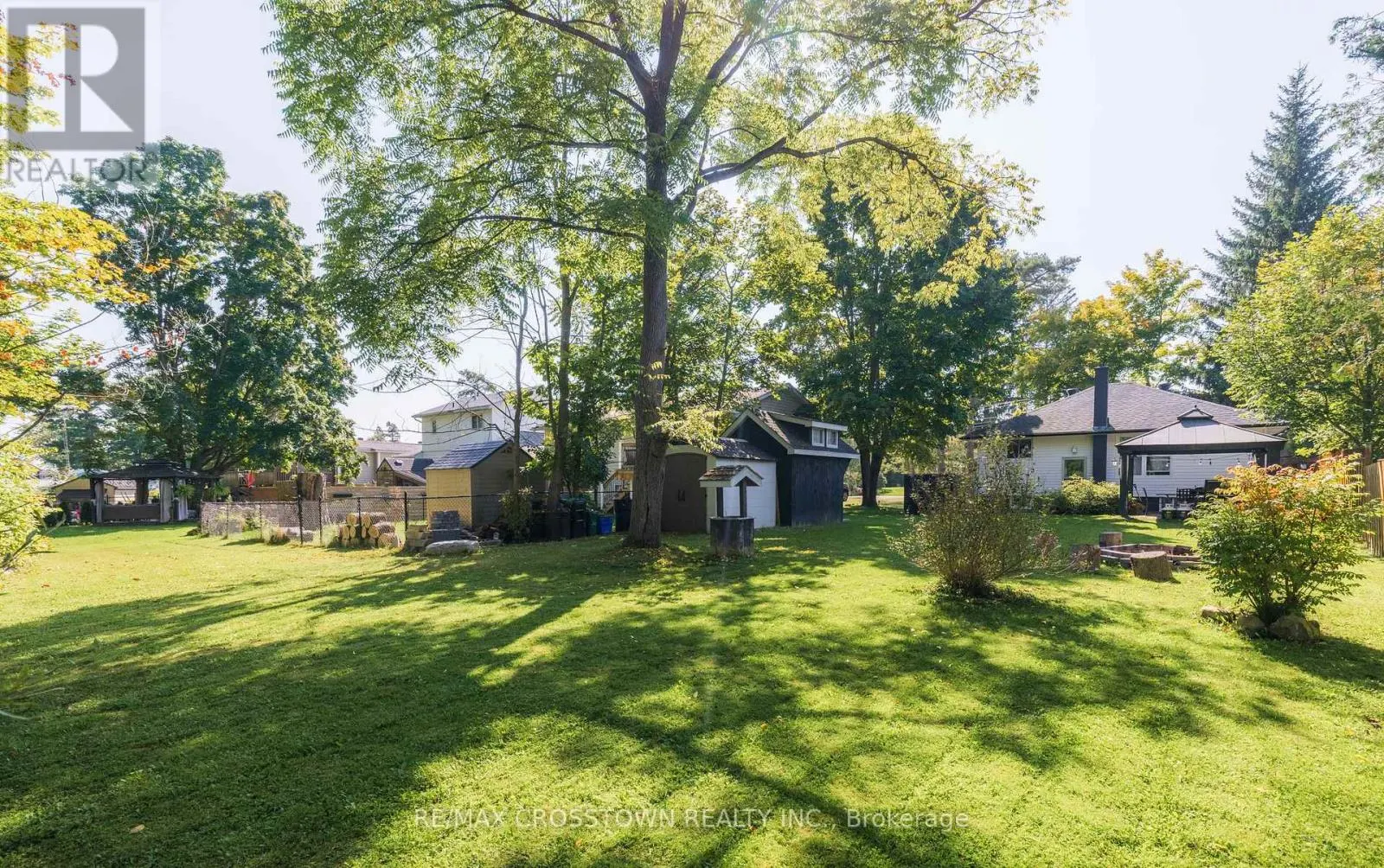 47 LAKESHORE ROAD W