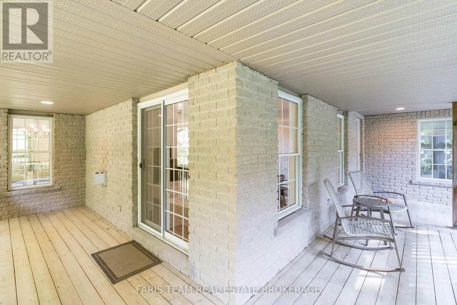 7 GLENHURON DRIVE