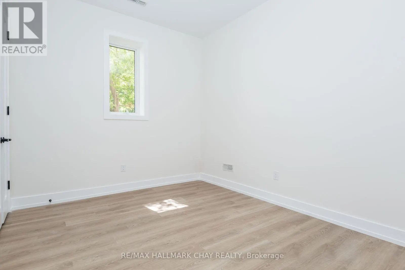 2 - 58 ANSLEY ROAD