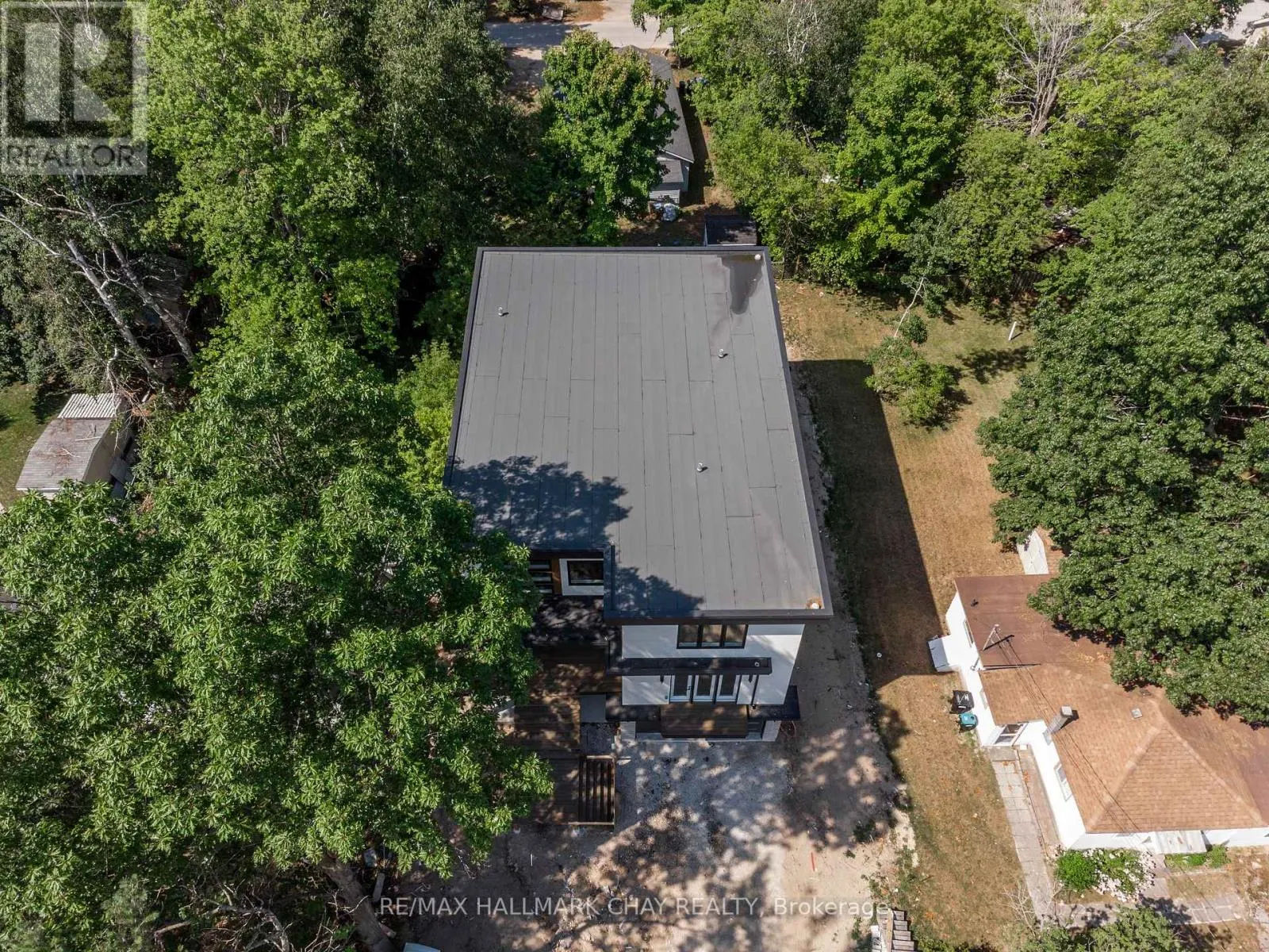 2 - 58 ANSLEY ROAD