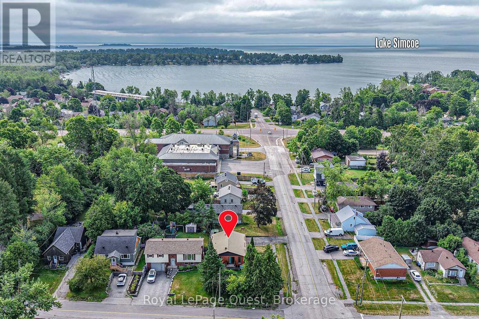 129 SIMCOE STREET