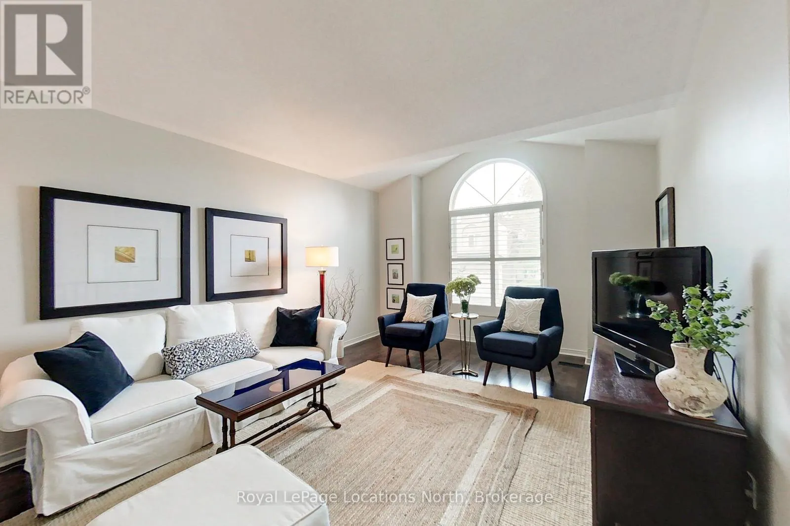 13 - 46 BARKER BOULEVARD, #13