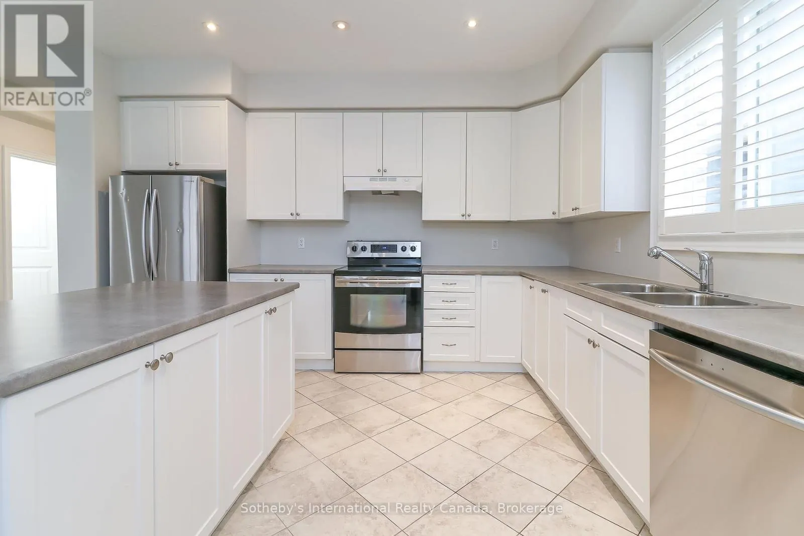 75 GARBUTT CRESCENT