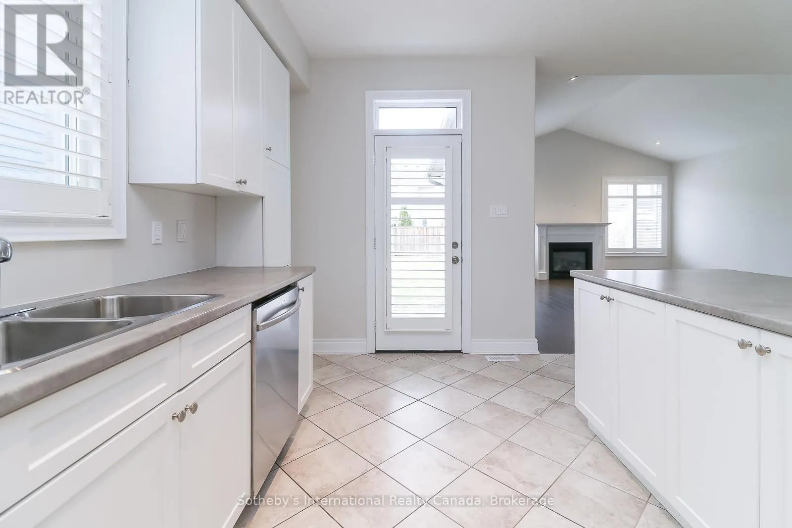 75 GARBUTT CRESCENT