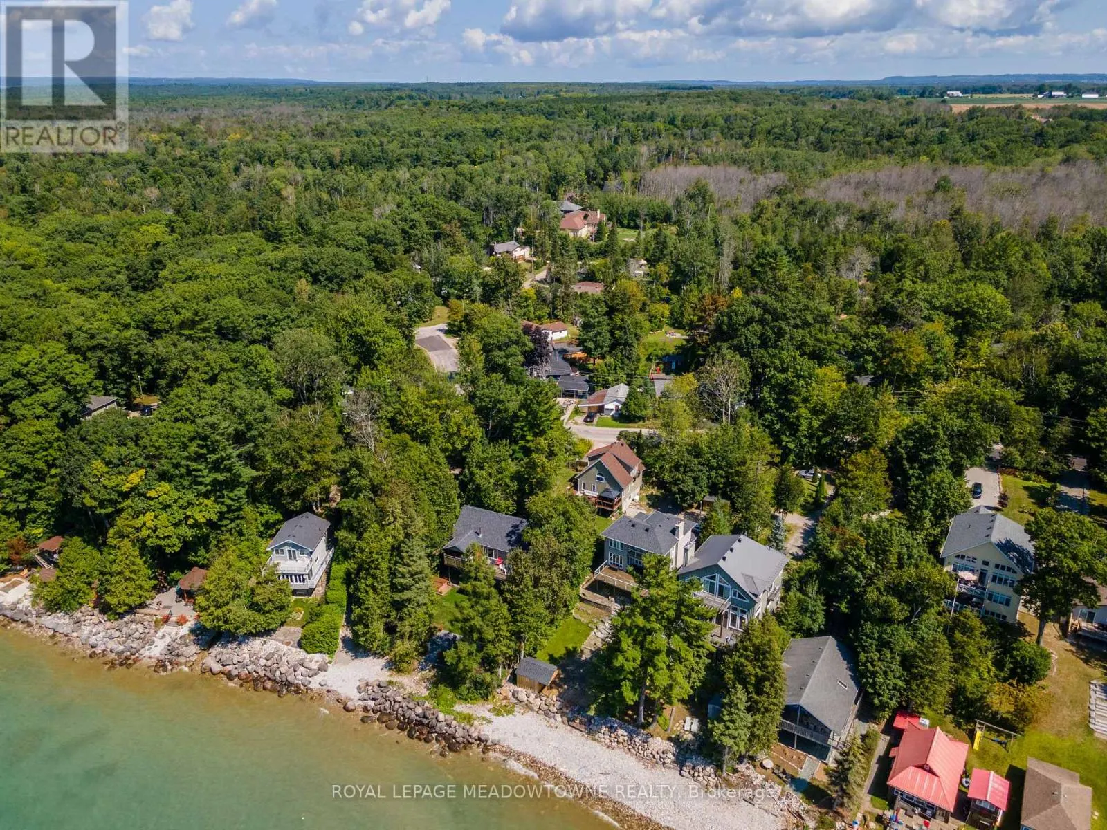 1936 TINY BEACHES ROAD S