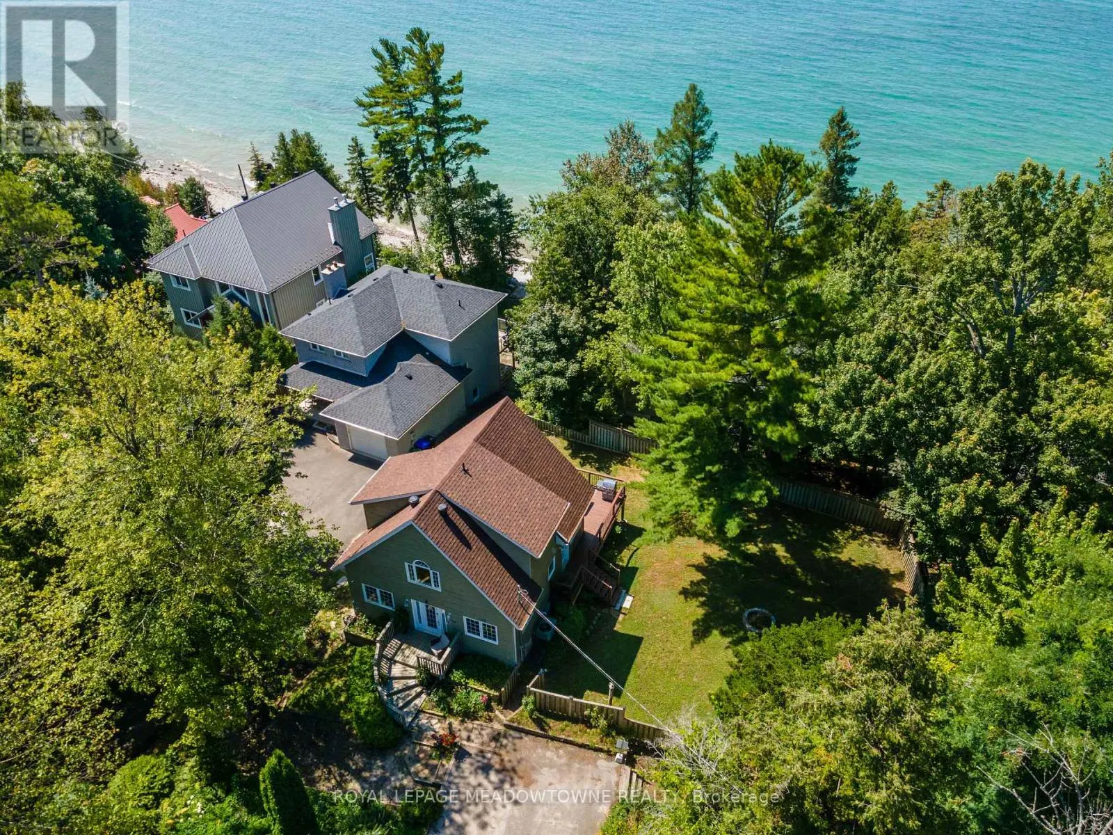 1936 TINY BEACHES ROAD S