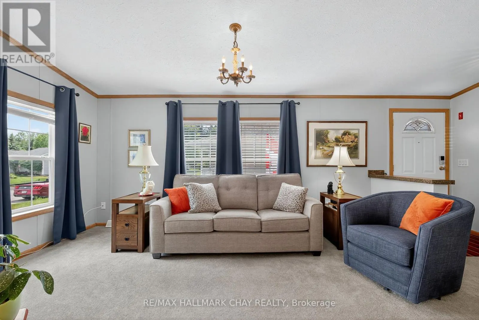 3 ILLINOIS CRESCENT