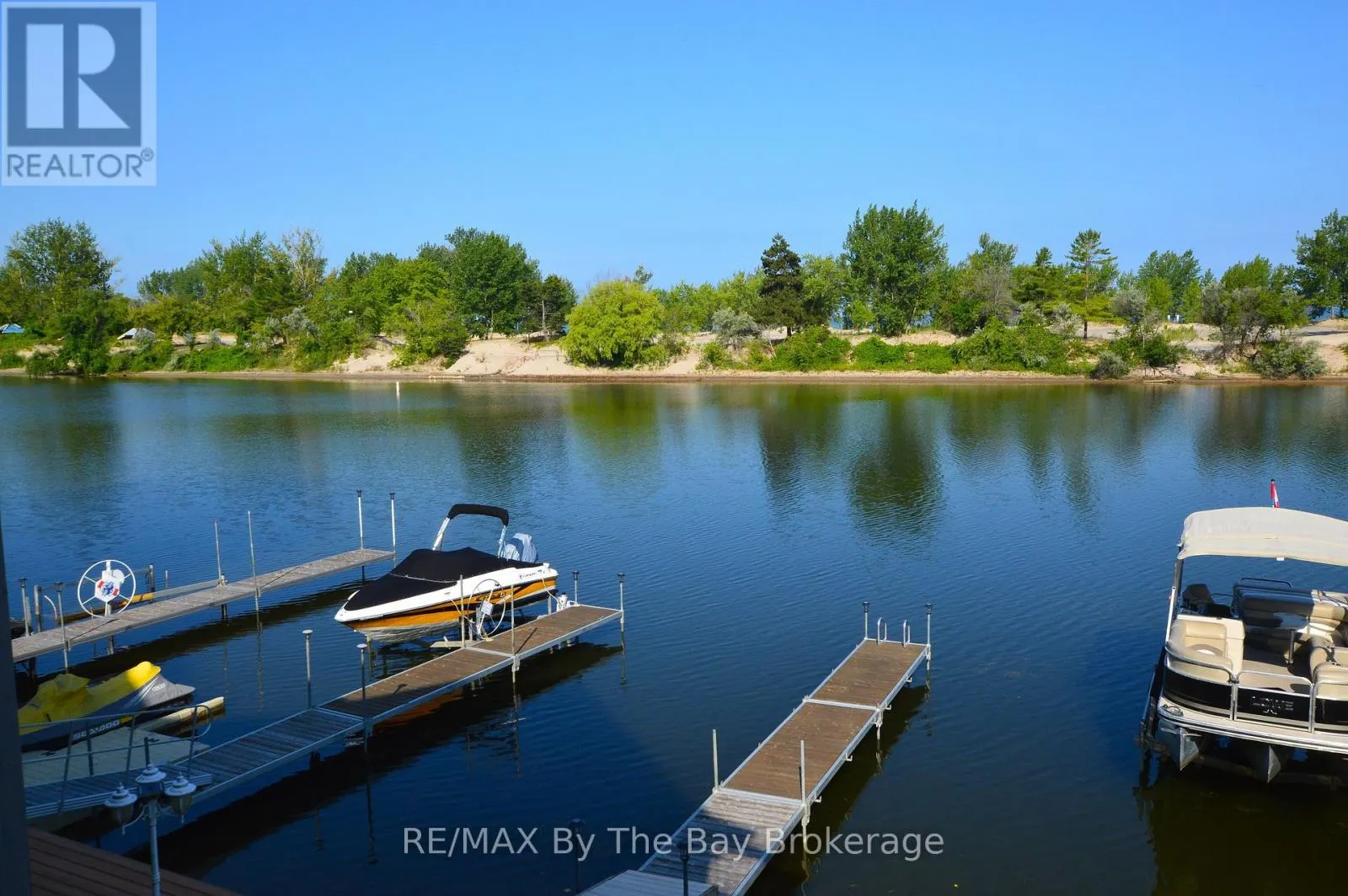 2C - 194 RIVER ROAD E, #2C