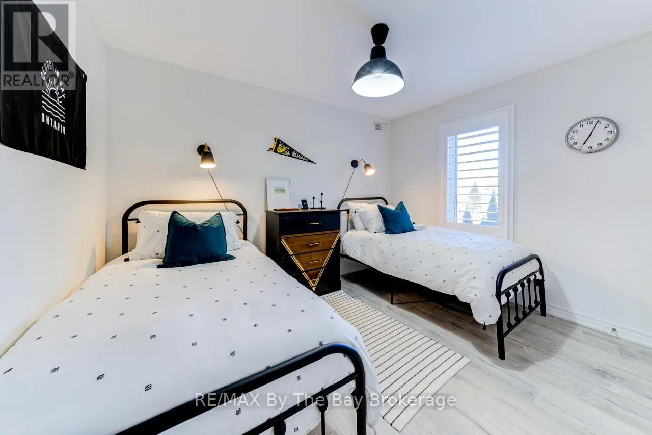 2C - 194 RIVER ROAD E, #2C