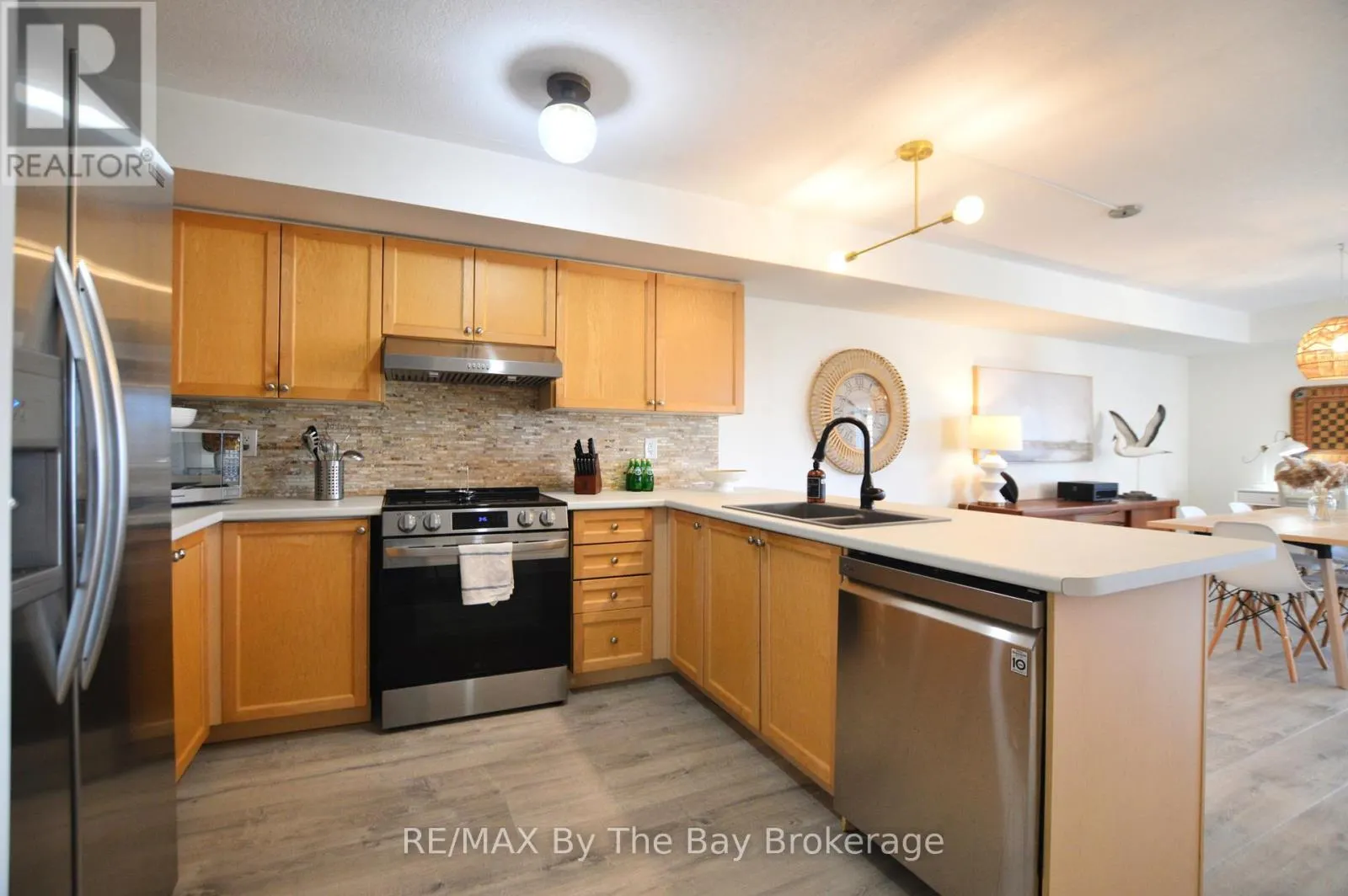2C - 194 RIVER ROAD E, #2C