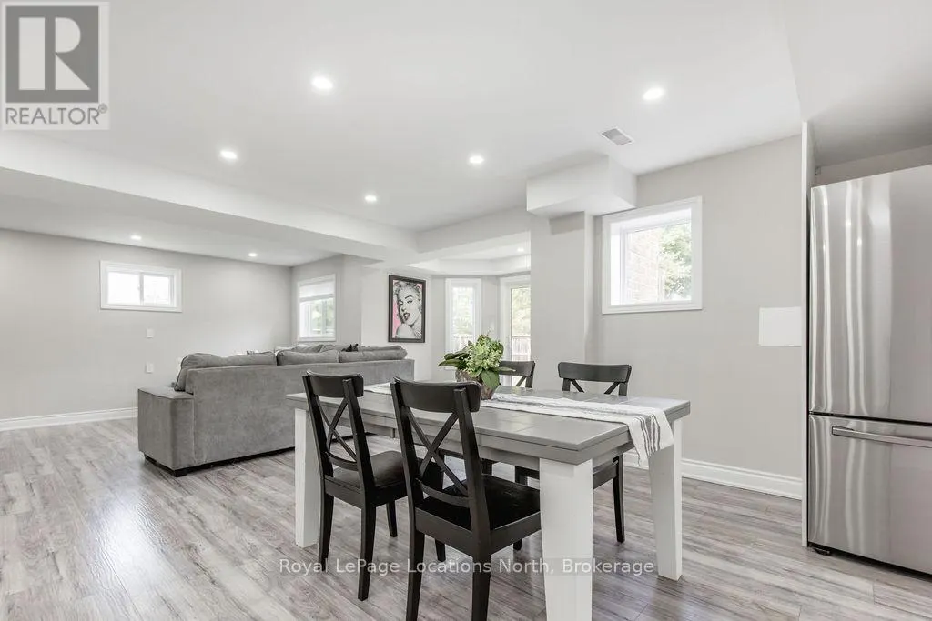 1 TIMBERLAND CRESCENT