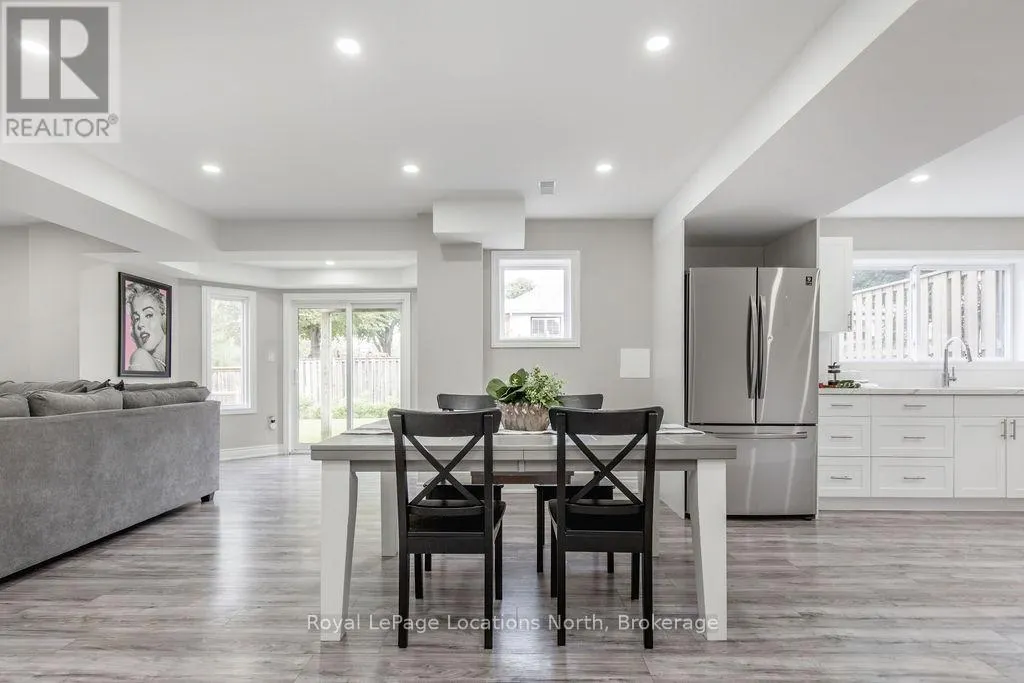 1 TIMBERLAND CRESCENT