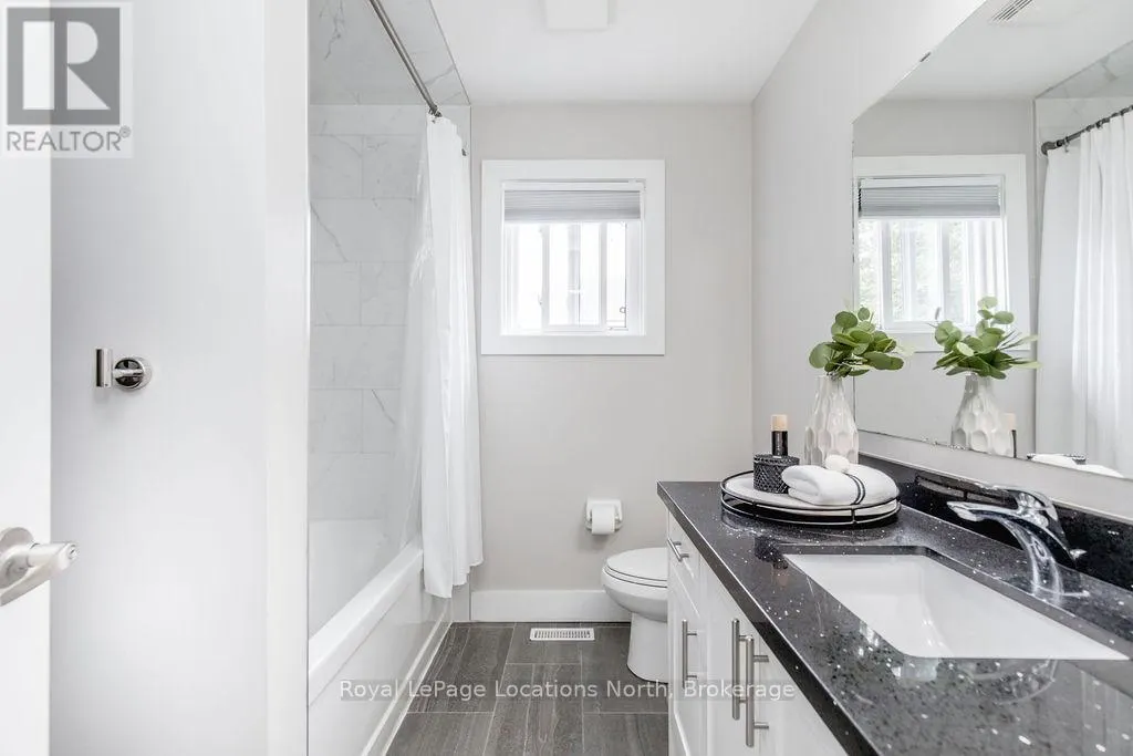 1 TIMBERLAND CRESCENT