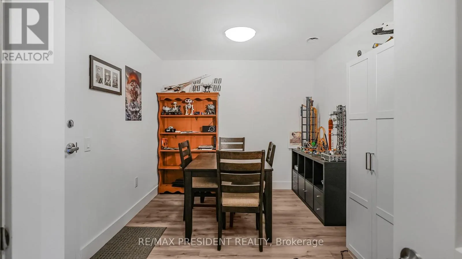 403 - 4 KIMBERLY LANE N