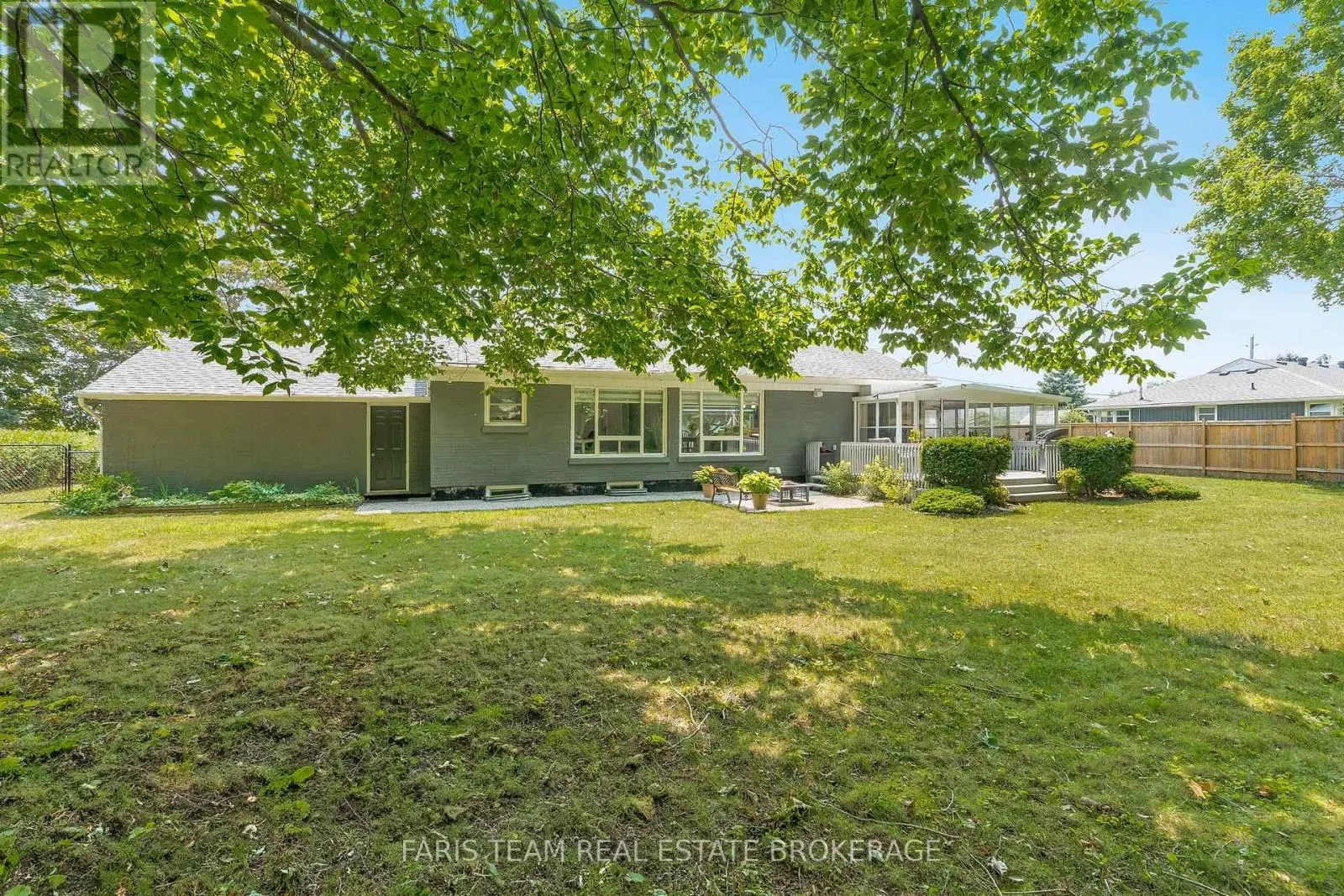 888 HUGEL AVENUE