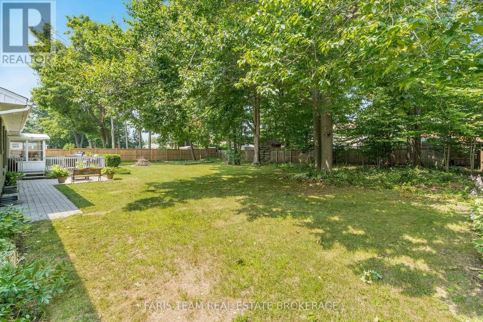888 HUGEL AVENUE