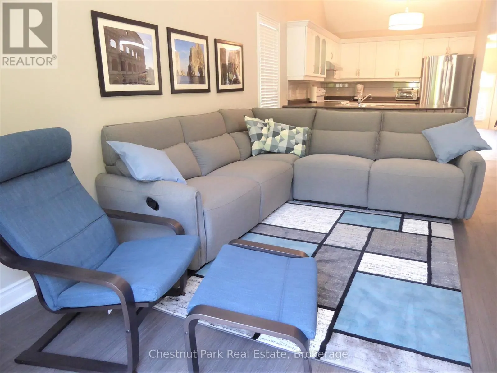 23 GREEN BRIAR DRIVE