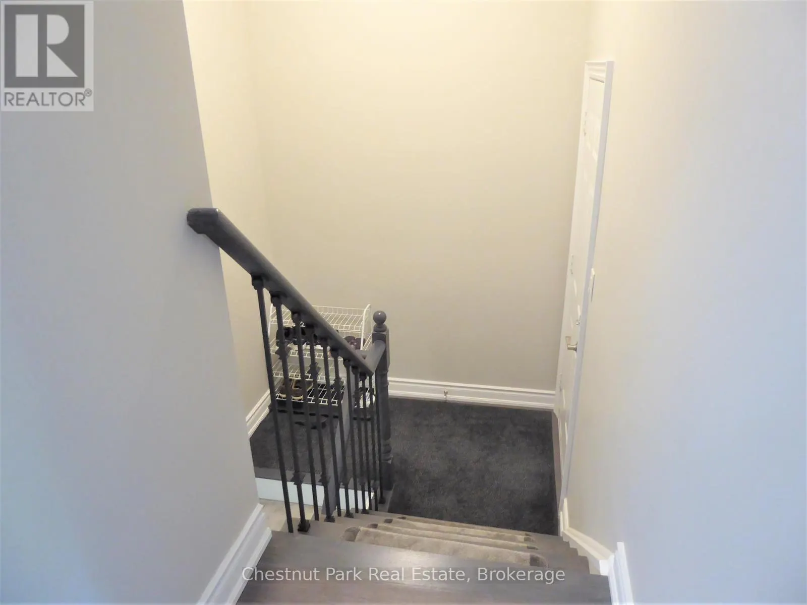 23 GREEN BRIAR DRIVE