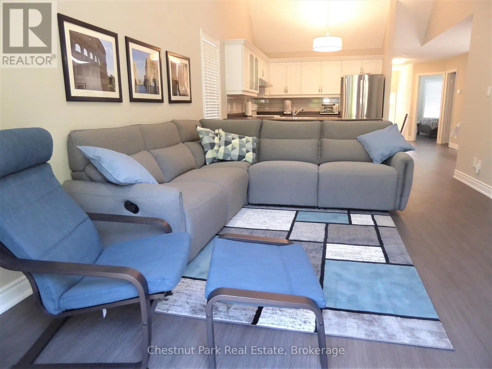 23 GREEN BRIAR DRIVE