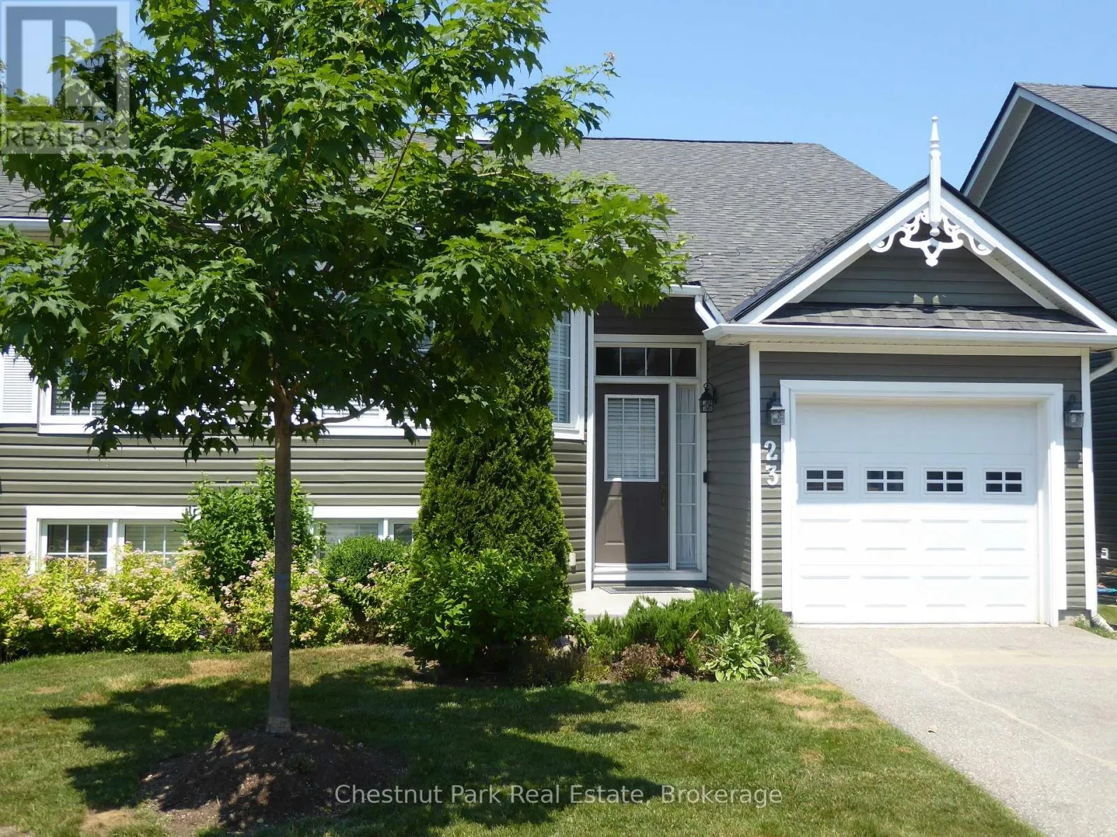 23 GREEN BRIAR DRIVE