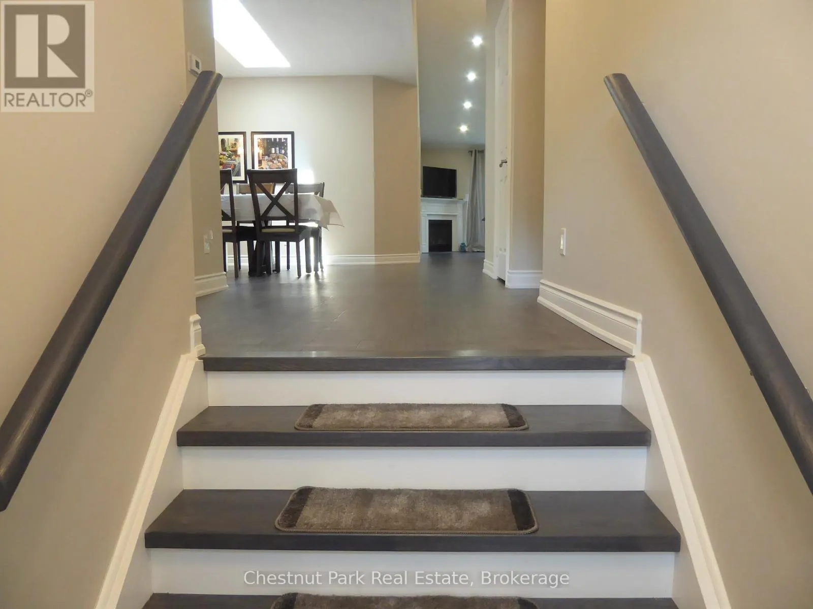 23 GREEN BRIAR DRIVE