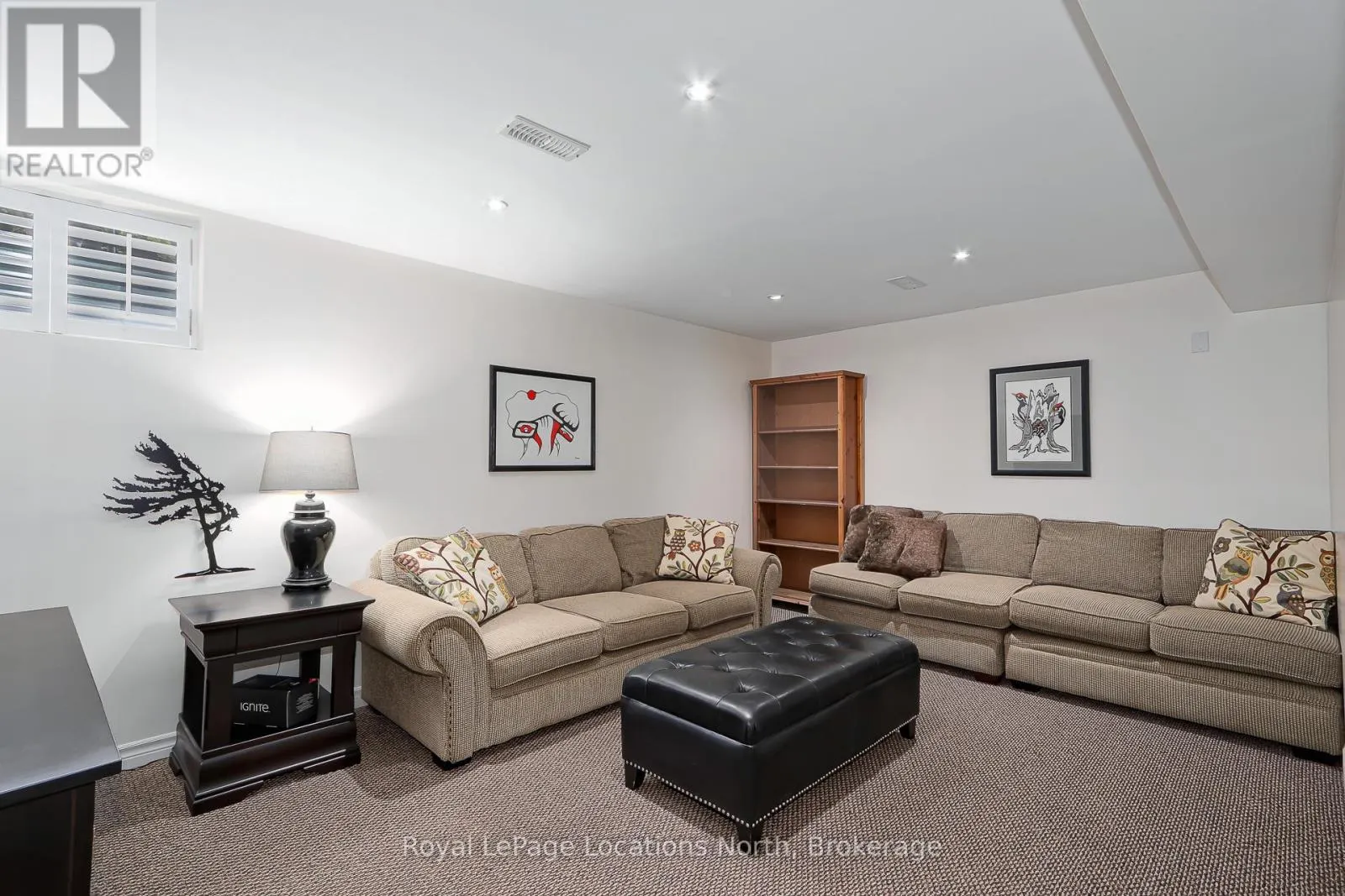 35 SILVER GLEN BOULEVARD