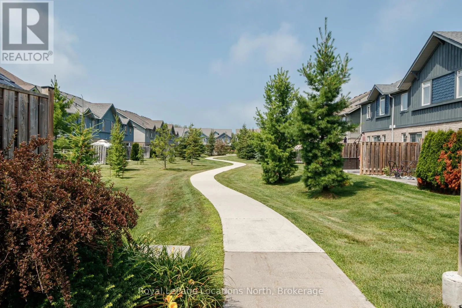 35 SILVER GLEN BOULEVARD